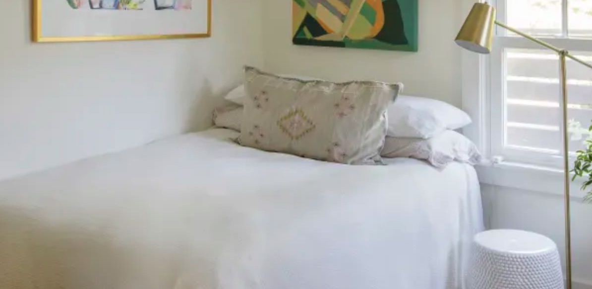 Made bed photo